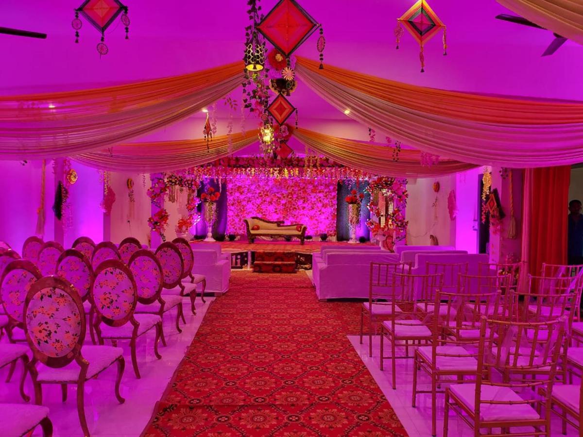 Bundeli Farm Resort & Banquet โอร์ชชา ภายนอก รูปภาพ