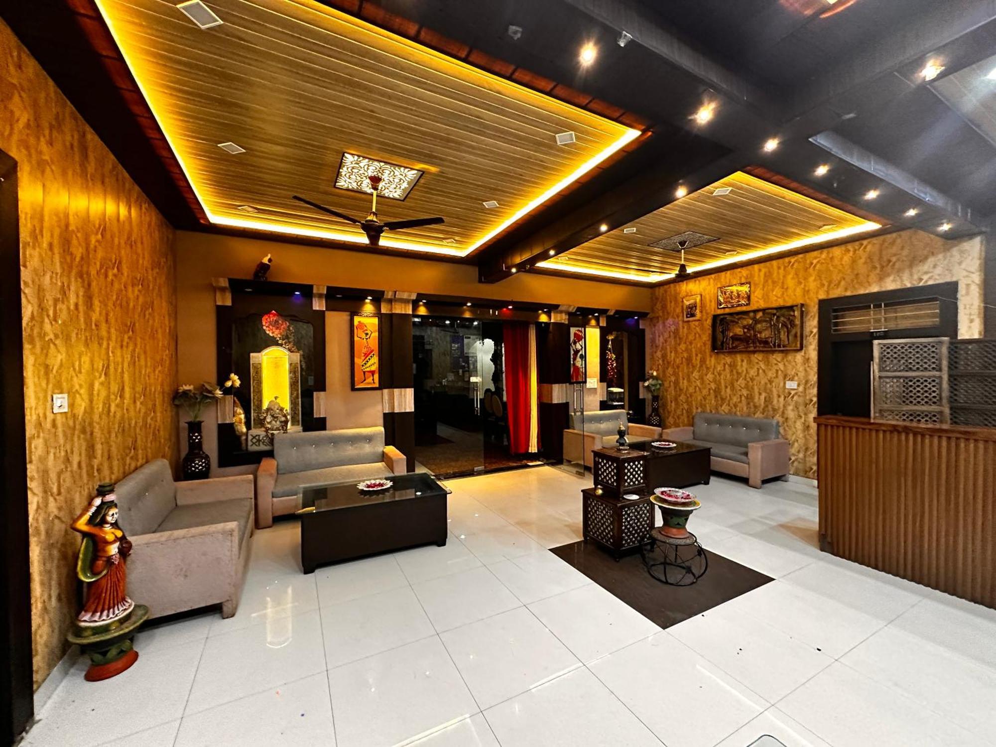Bundeli Farm Resort & Banquet โอร์ชชา ภายนอก รูปภาพ