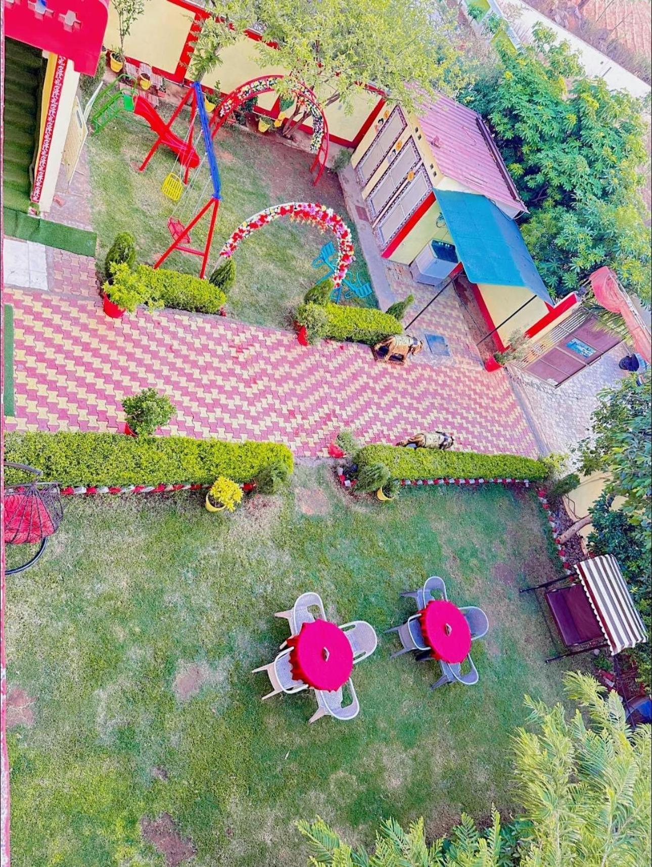 Bundeli Farm Resort & Banquet โอร์ชชา ภายนอก รูปภาพ