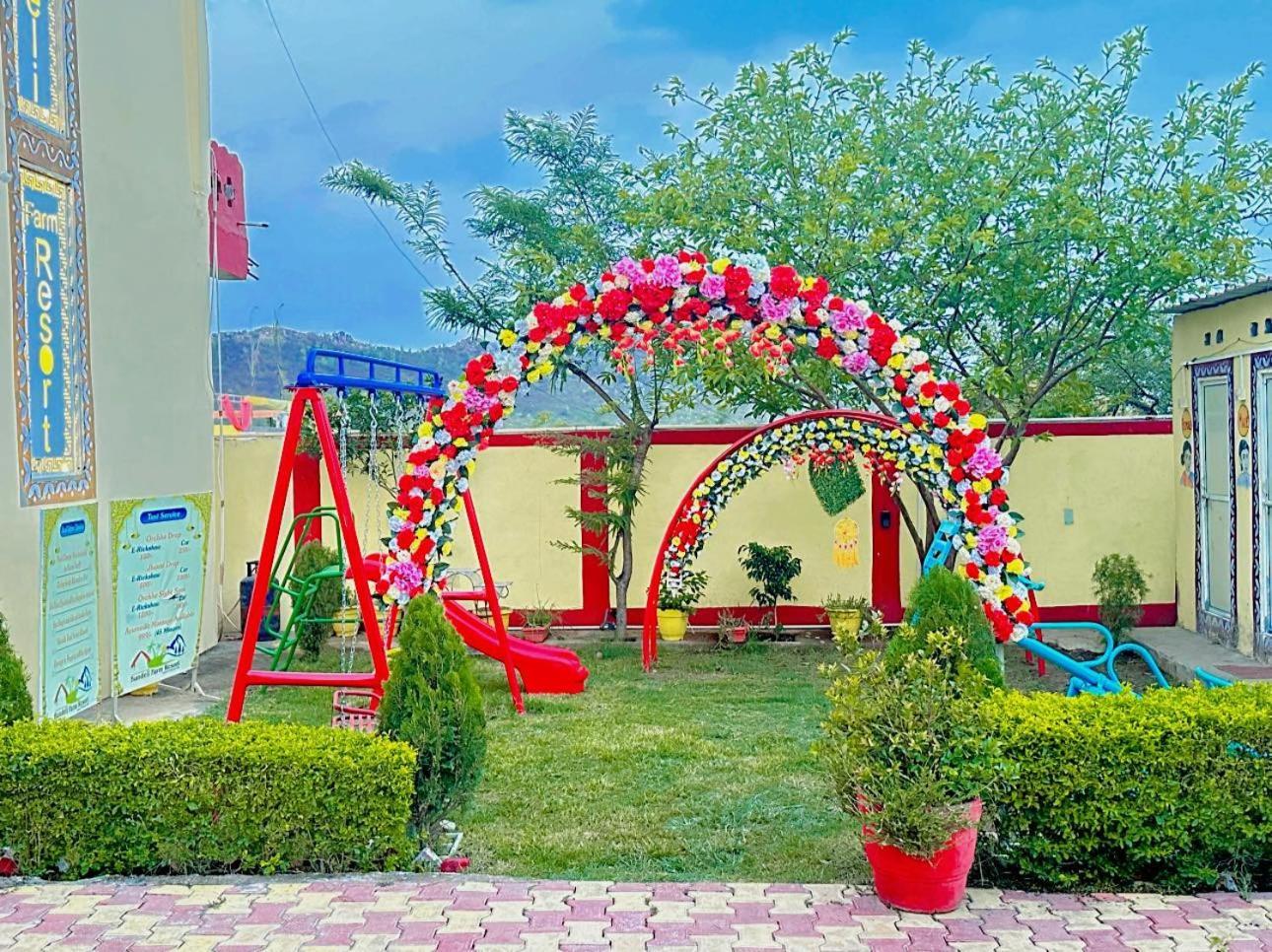 Bundeli Farm Resort & Banquet โอร์ชชา ภายนอก รูปภาพ