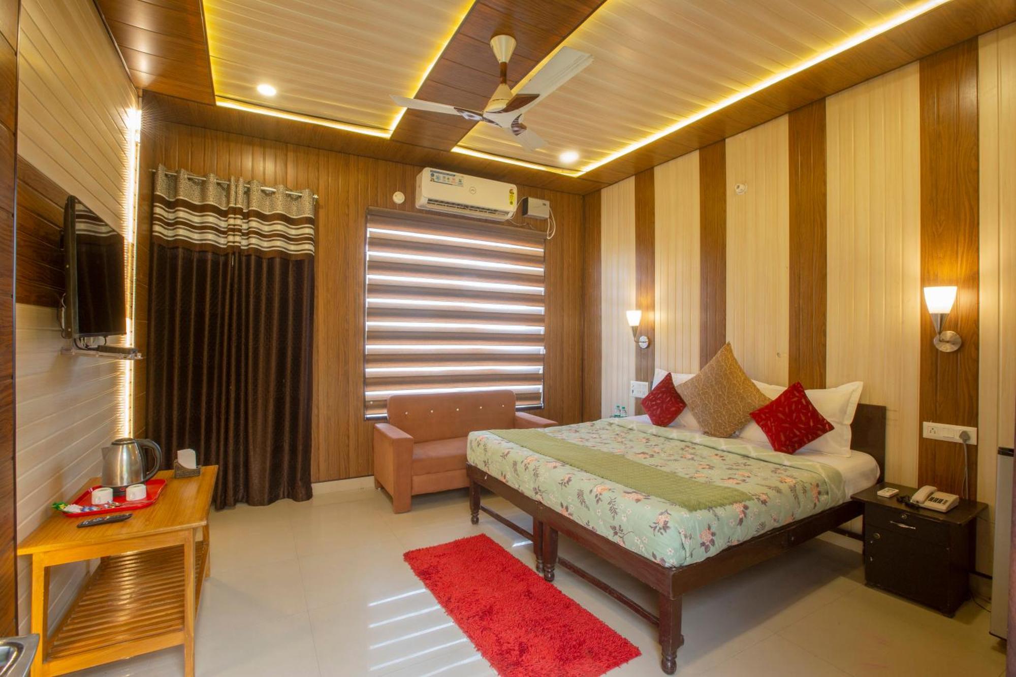 Bundeli Farm Resort & Banquet โอร์ชชา ภายนอก รูปภาพ
